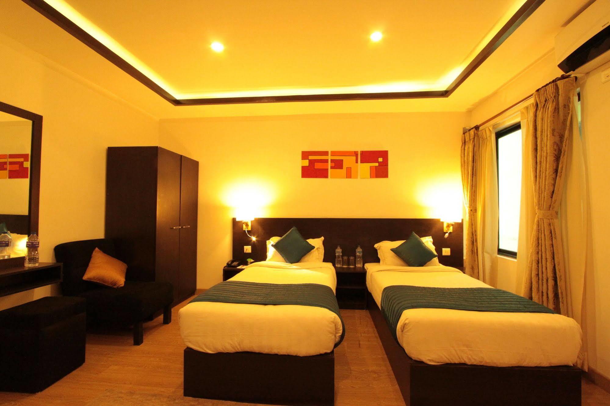 Gaju Suite Hotel Kathmandu Exterior photo